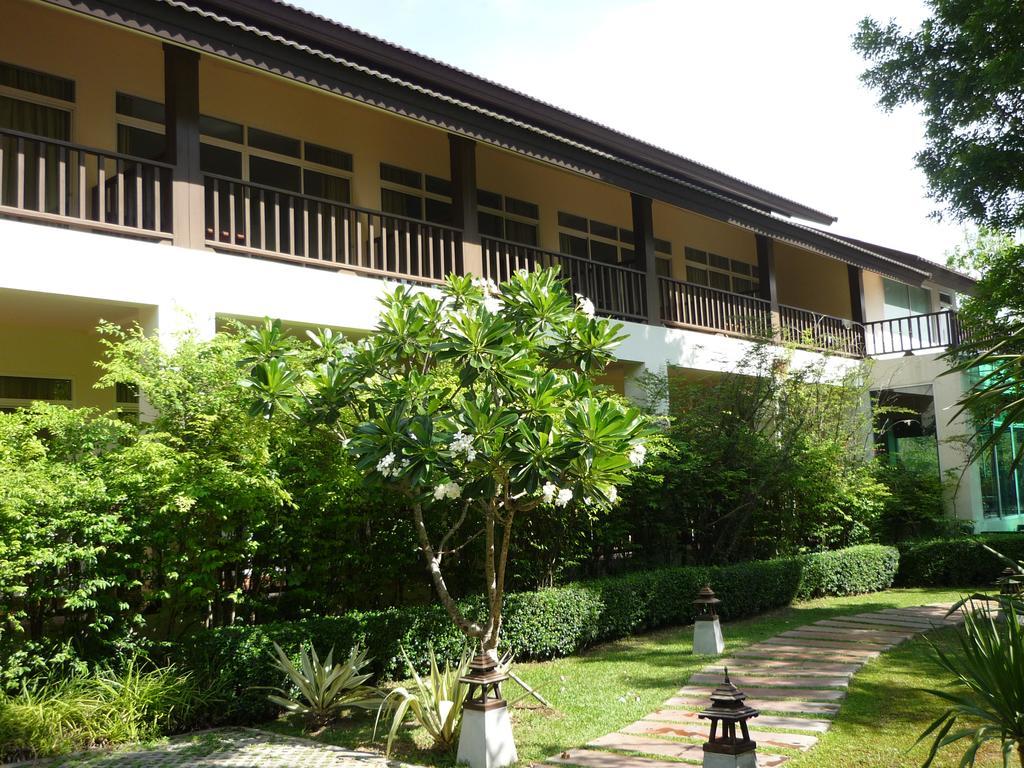 The Riverkwai Bridge Resort Kanchanaburi Exterior photo